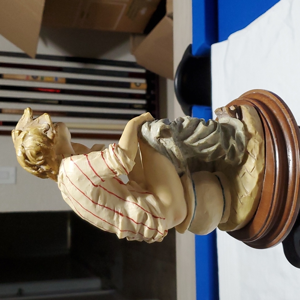 Figurine - Picture 2 of 7